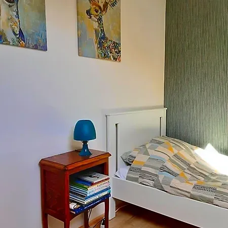 Couette-café Champ Du Bois 3*